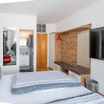 Guest house Gaestehaus Genf 3*