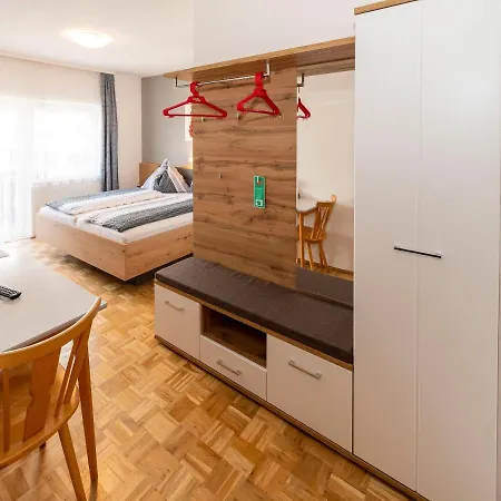 Gaestehaus Genf 3* Velden am Wörthersee