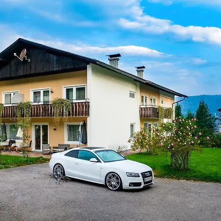 Gaestehaus Genf Velden am Wörthersee