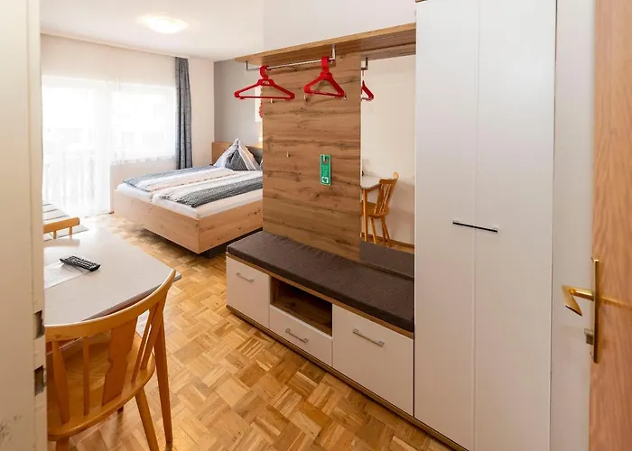 Gaestehaus Genf 3* Velden am Wörthersee