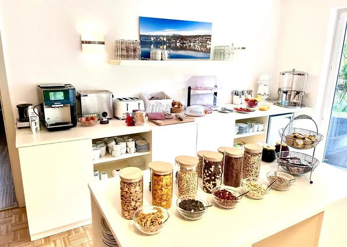 Gaestehaus Genf Velden am Wörthersee